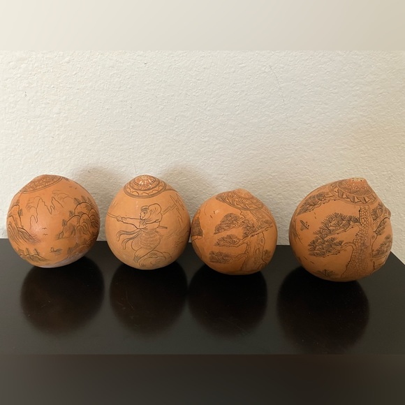 Early 20th Century Miniature Carvings Traditional Lanzhou Engraved Etched Gourd